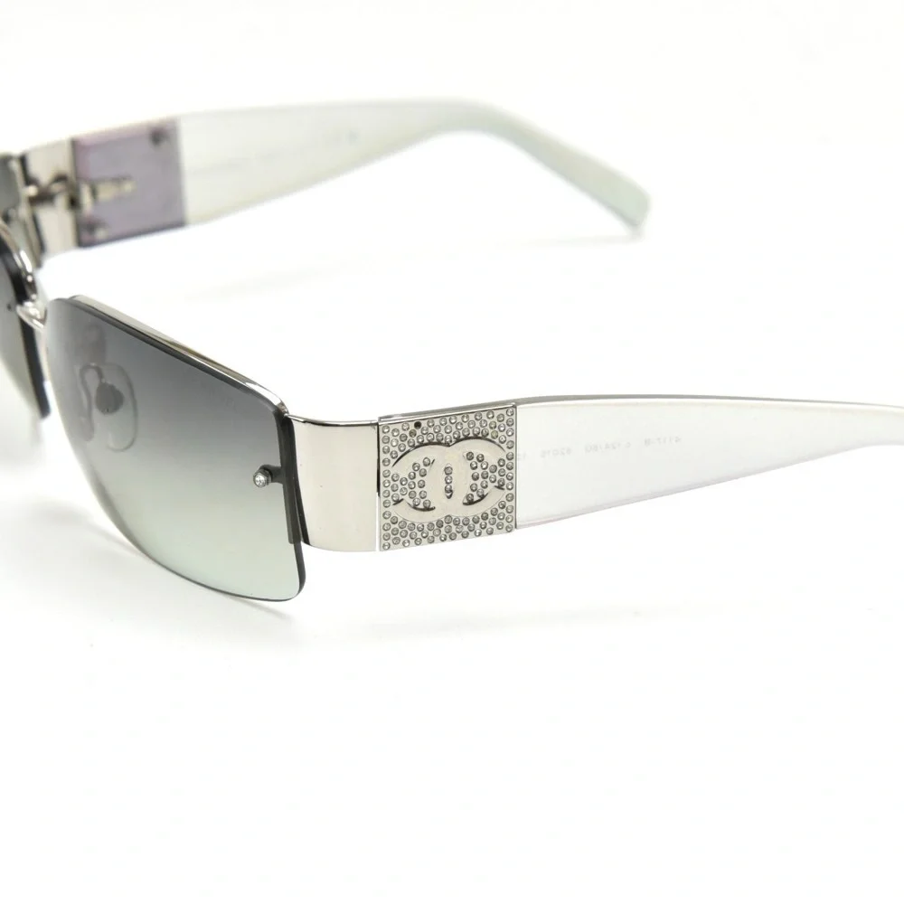 CHANEL Cream Preowned  Sunglasses AS IS Flaws